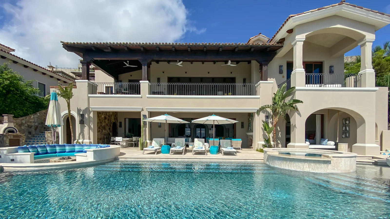 01ExtravagantLosCabosvillasdelmarpalmilla