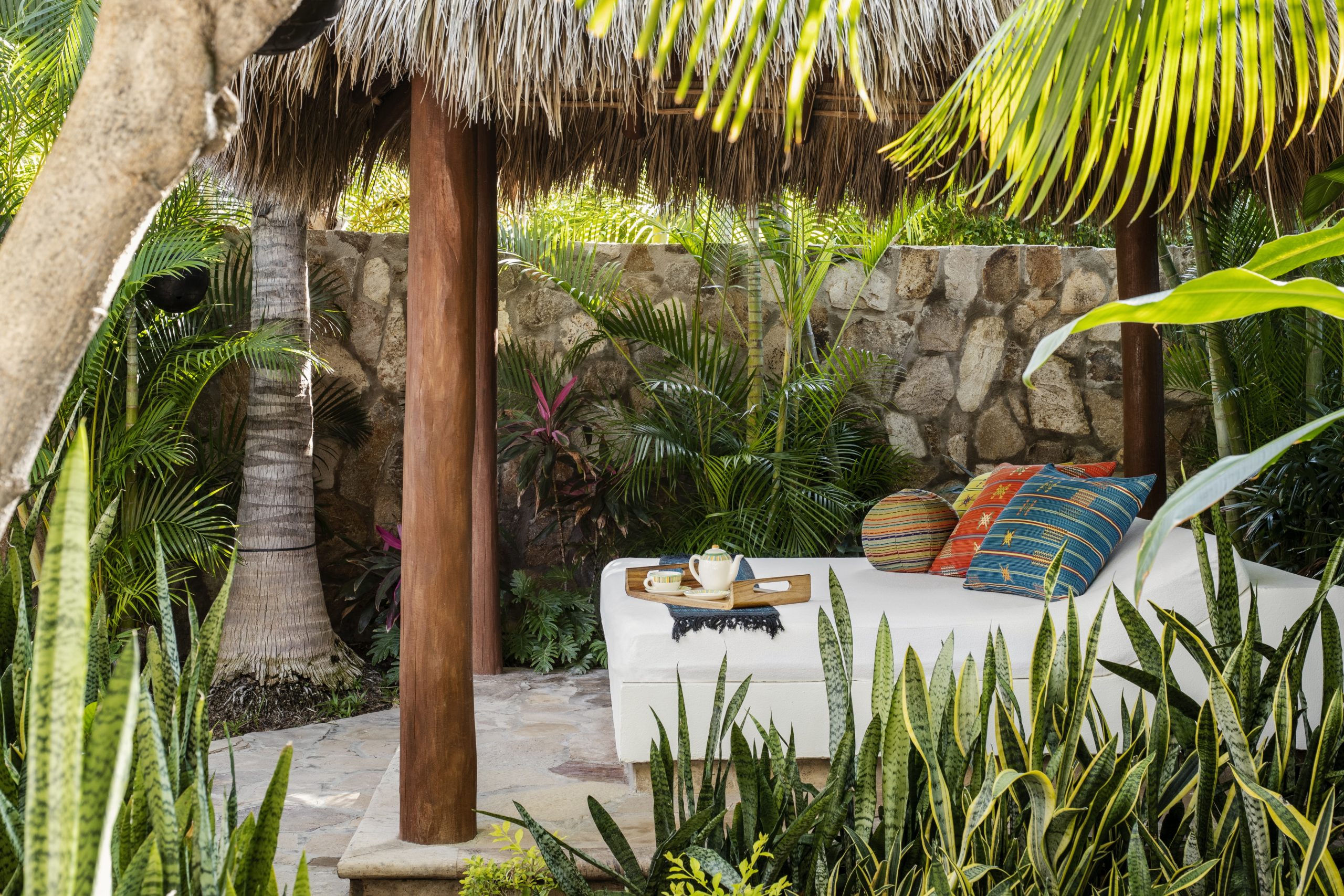 OO_Palmilla_Wellness_Spa_Bed_Detail_4167_MASTER
