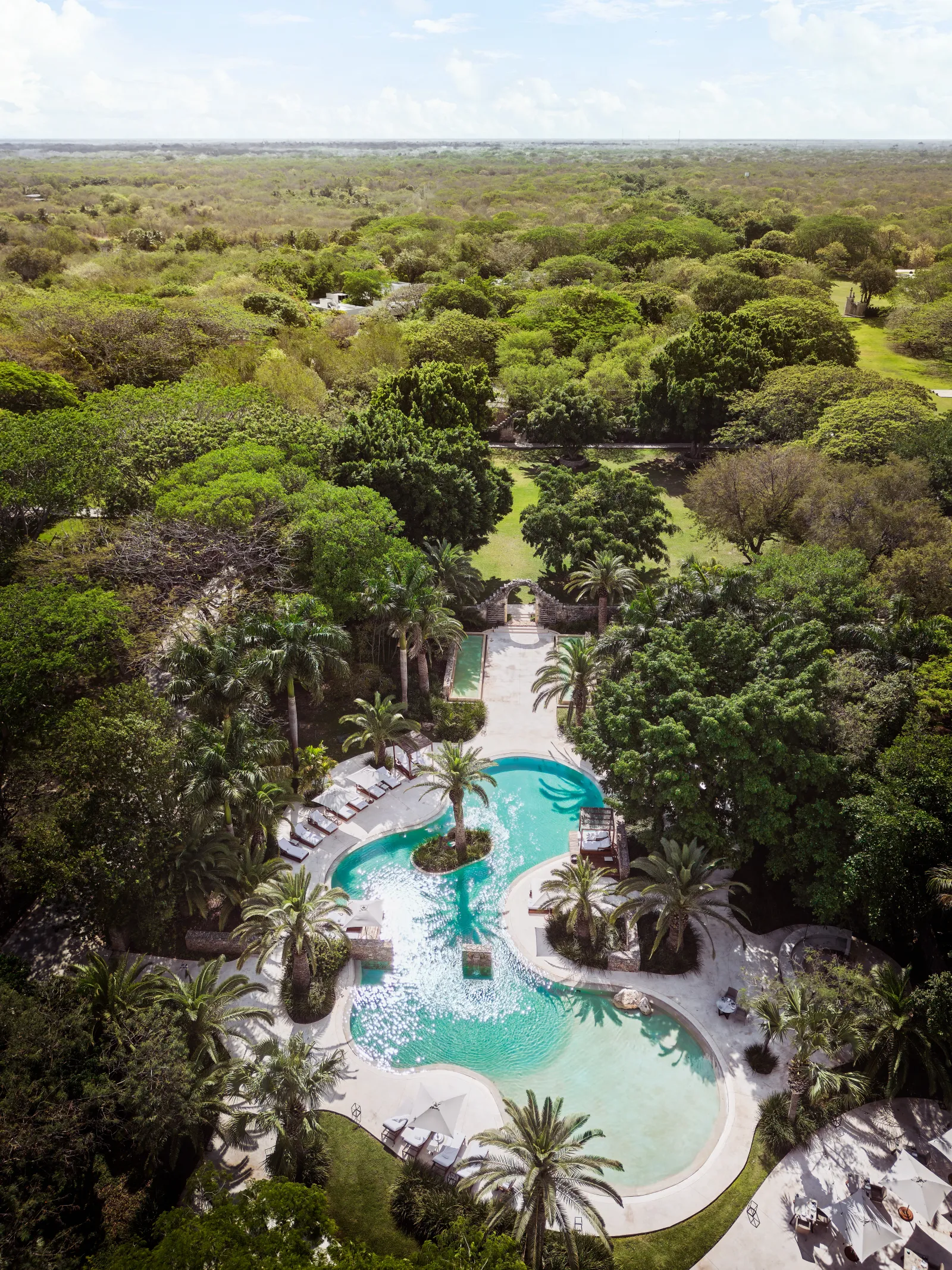 chableyucatanmainpoolaerial1