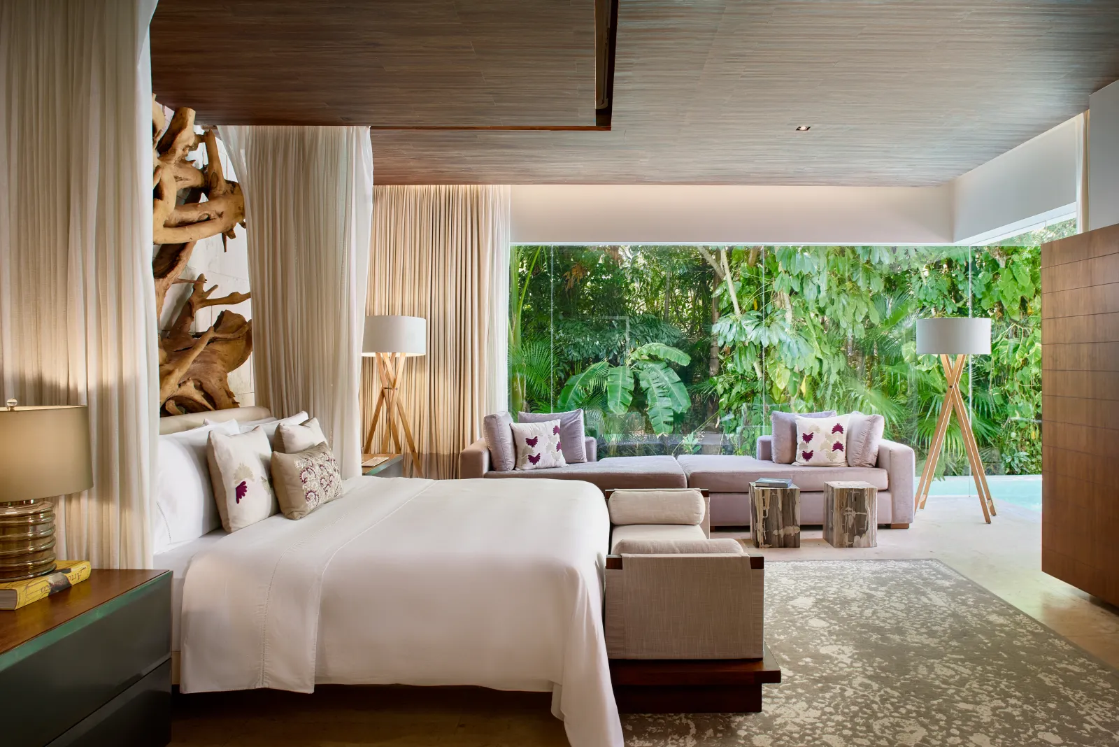 chableyucatanroyalvillamainbedrooom