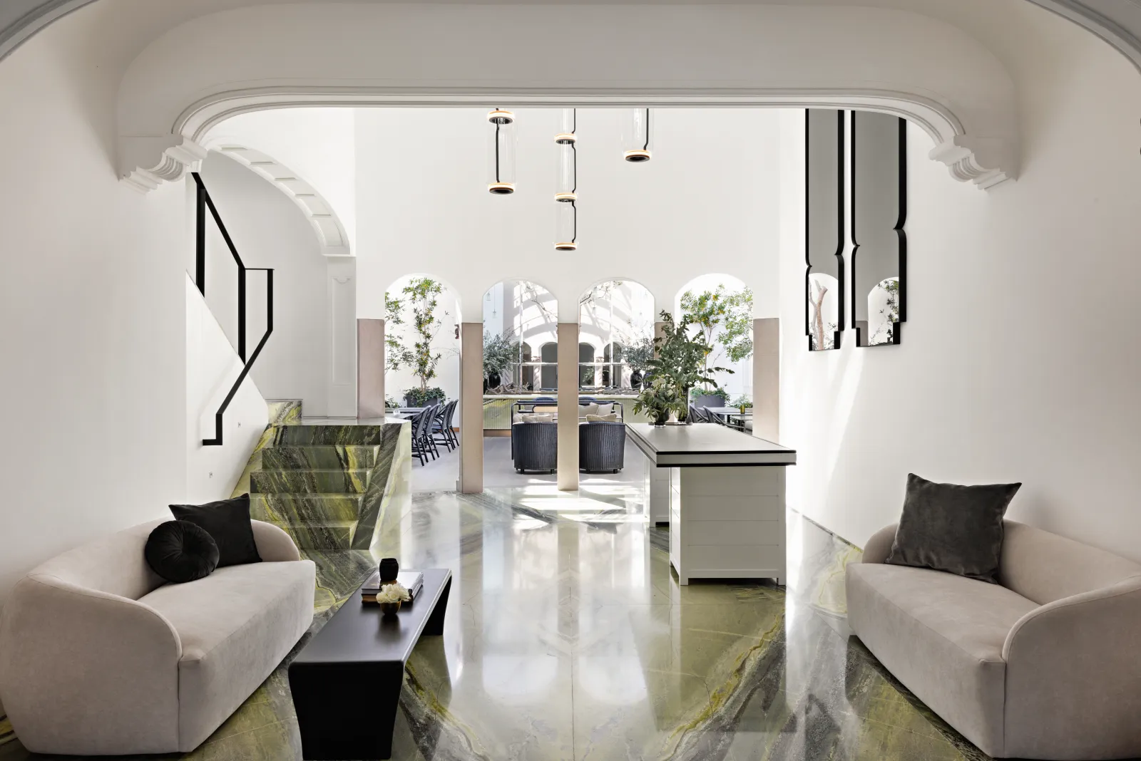 copia-de-entrance-lobby