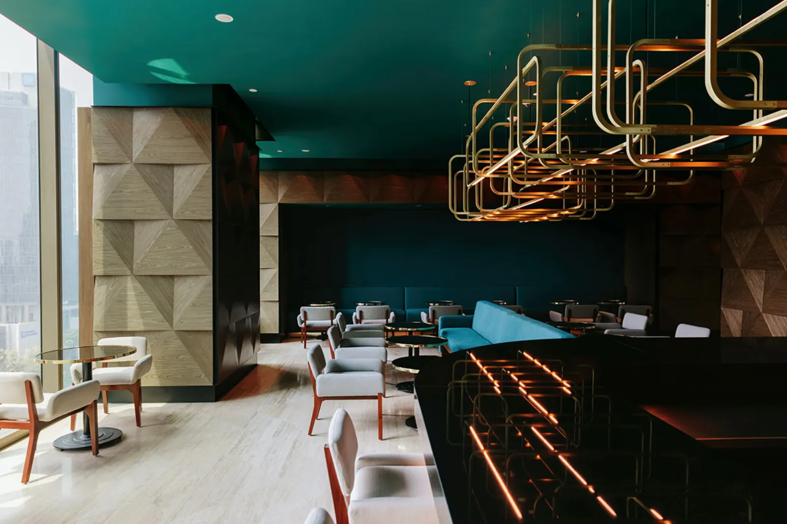 gallerysofitelcityreformalobby-bar-1