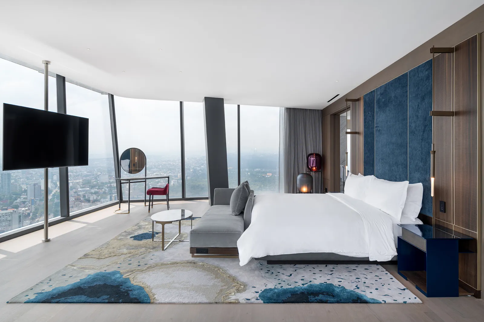 the-royal-suite