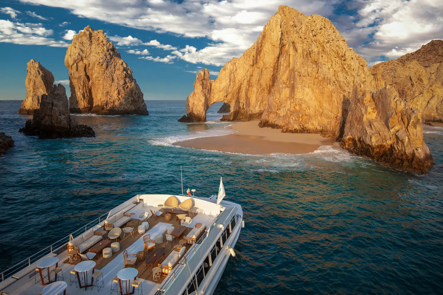 featured las alamandas