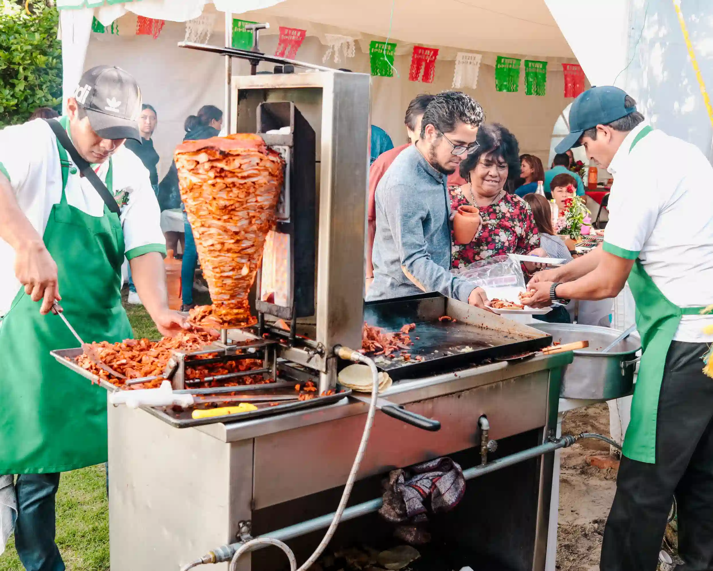 crowded taco stand mexico city